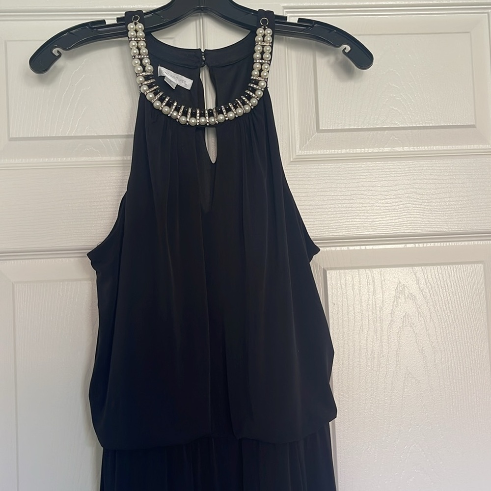 London Time Long Sleeveless Evening Gown Size 8